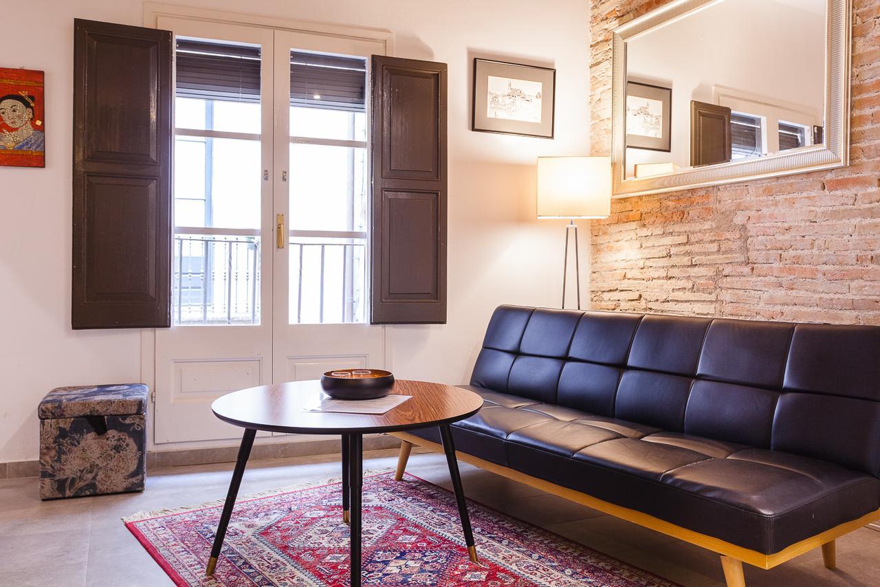 Ferreries Boutique Apartment Gérone Extérieur photo